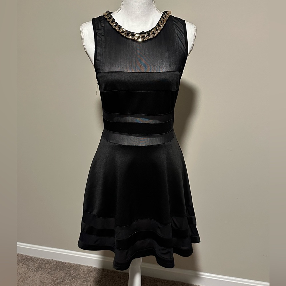 Windsor Peek-A-Boo Dress